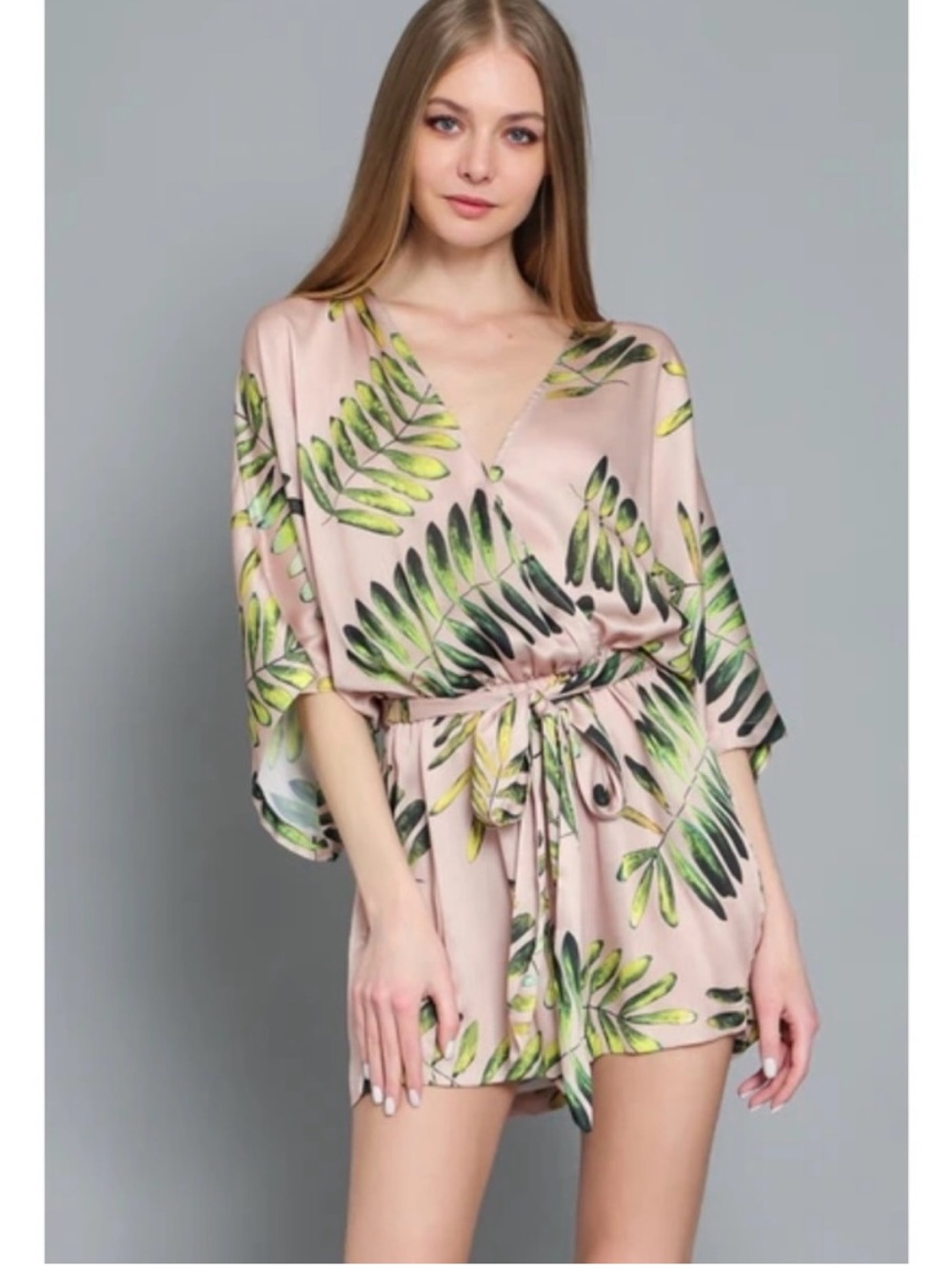 Aakaa Blush Pink Tropical Leaf Print Short Jumpsuit Romper New with tags